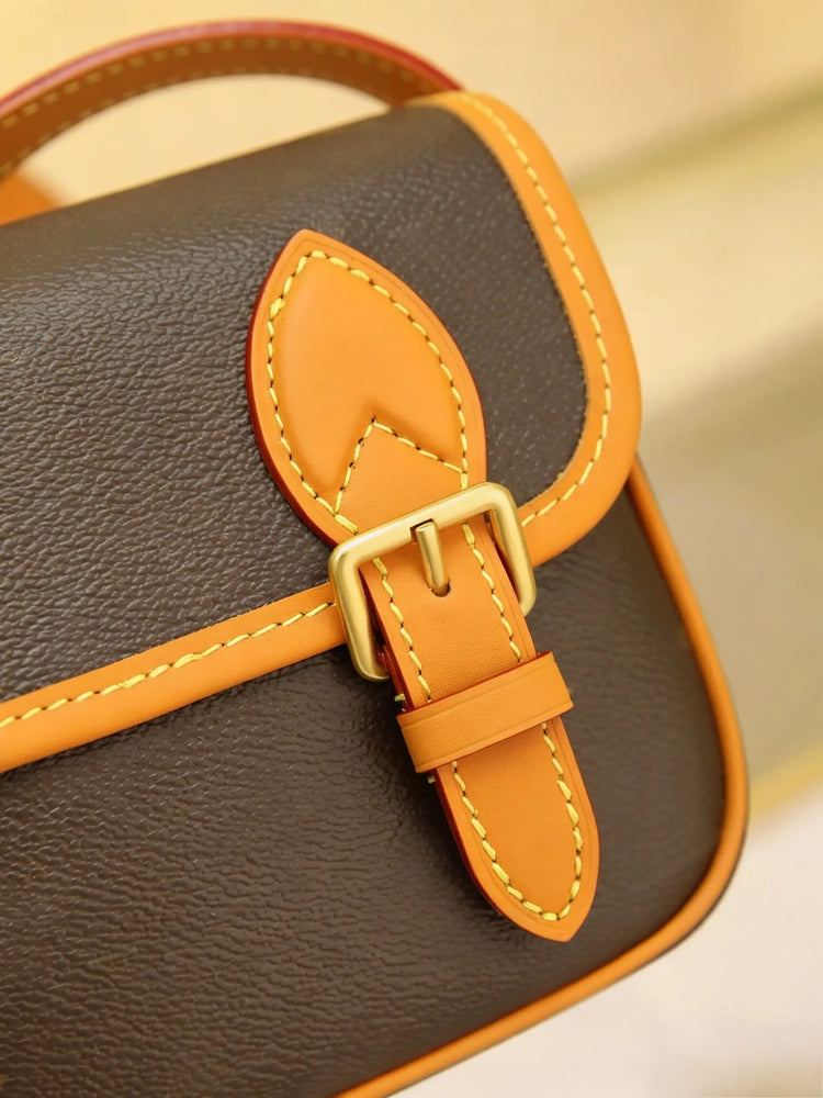 Borsa a tracolla da donna spaziosa e leggera in microfibra effetto pelle, perfetta per il weekend, lo shopping al supermercato e l'uso quotidiano.