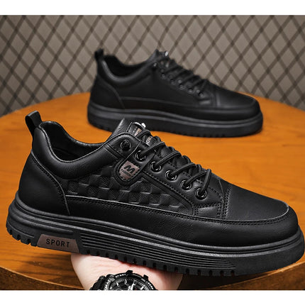 Men's Flat Casual Shoes Spring Breathable Soft-Sole Anti-Slip Outdoor Walking Shoes Youth Fashion White Shoes Sports Board Shoes