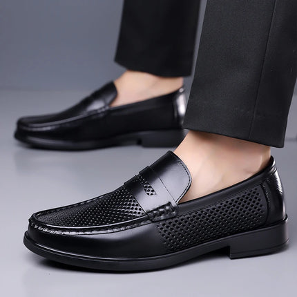 Mocassini in Pelle da Uomo Estate 2026, Scarpe Casual Slip-on Traspiranti, Comode per Camminare e per l'Ufficio