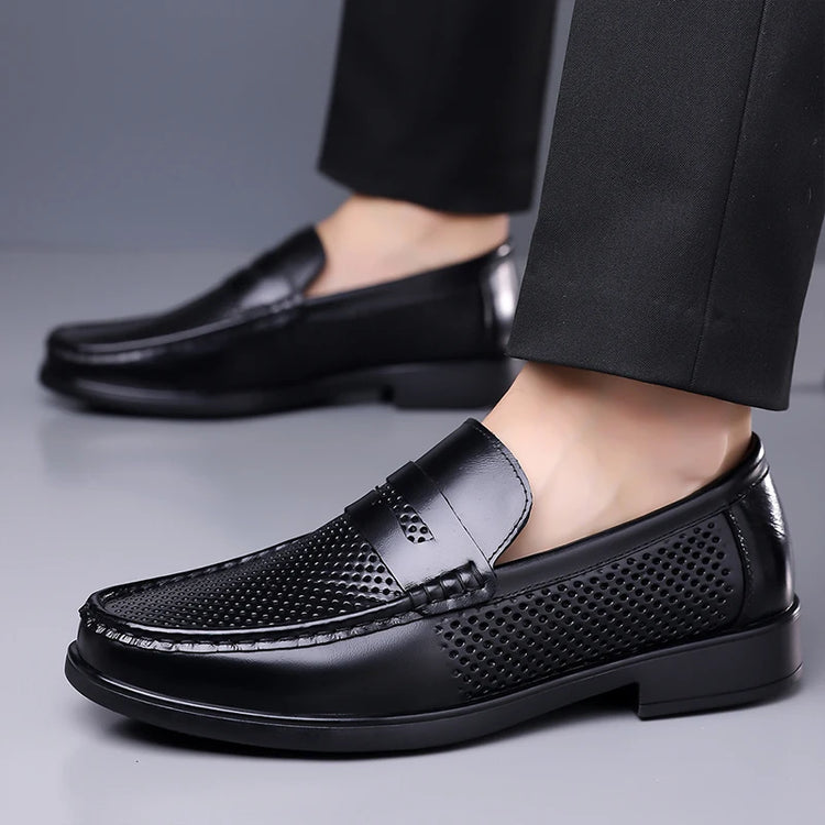 Mocassini in Pelle da Uomo Estate 2026, Scarpe Casual Slip-on Traspiranti, Comode per Camminare e per l'Ufficio