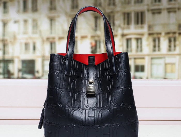 CH Large Capacity Handbag Luxury Brand Temperament Letter Print with Lock Design 2025 Trendy Women's Crossbody Bag PlatiNum