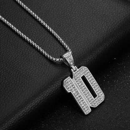Hip Hop Iced Out Bling Football 10 ciondolo Statement collana sportiva in acciaio inossidabile Color oro maschile per gioielli da donna e uomo
