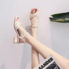 Sandali da donna versatili con tacco medio e plateau, nuovi sandali alla moda primavera 2026 con cinturino singolo e tacco alto, sandali romani