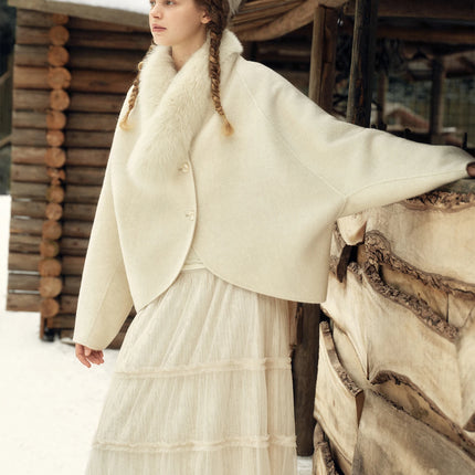 DUSHU Short Wool Coat  Fox Fur Collar and Camel Hair Women Warm Single Breasted Elegant Temperament Winter Batwing Sleeve