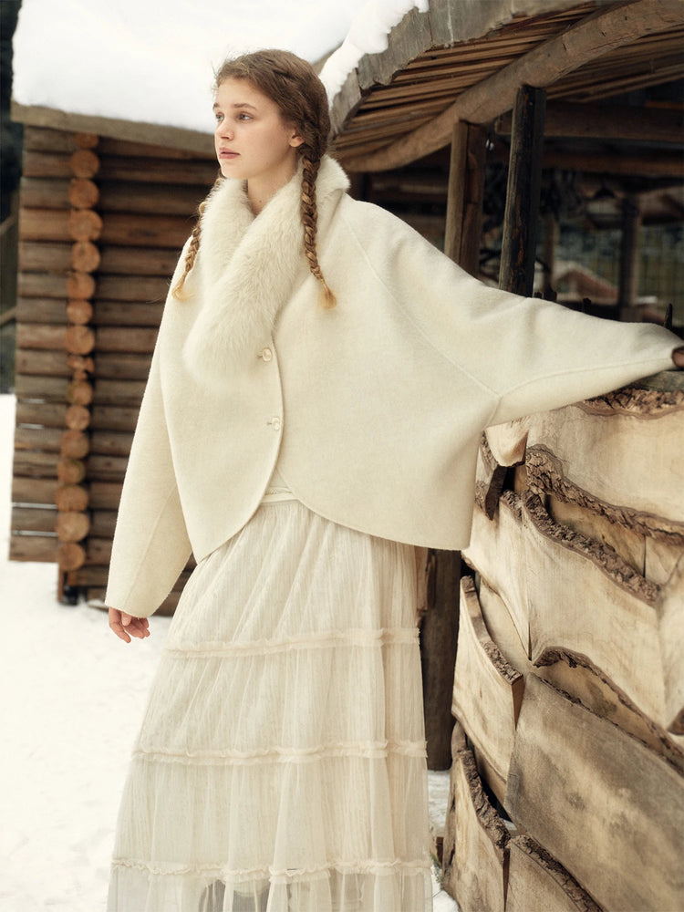 DUSHU Short Wool Coat  Fox Fur Collar and Camel Hair Women Warm Single Breasted Elegant Temperament Winter Batwing Sleeve