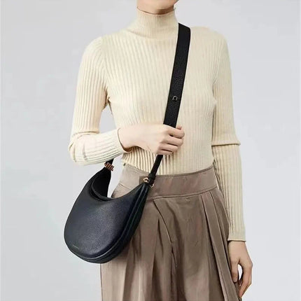 2025 Luxury Quality Half Moon Women's Shoulder Bag Crossbody Aesthetic Bags Women's Handbag Lock Catch Designer Underarm Bags PlatiNum