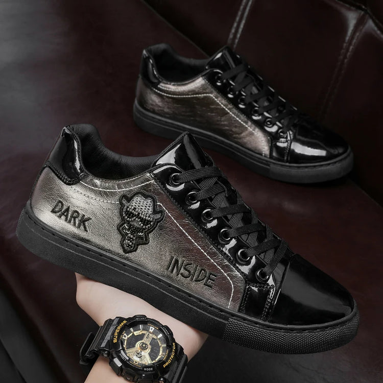 Men Casual Shoes Patent Leather Flats Skate Men Cool Driving Shoes Male Walking Shoes Sneakers Dress Trend the Latest Leisure