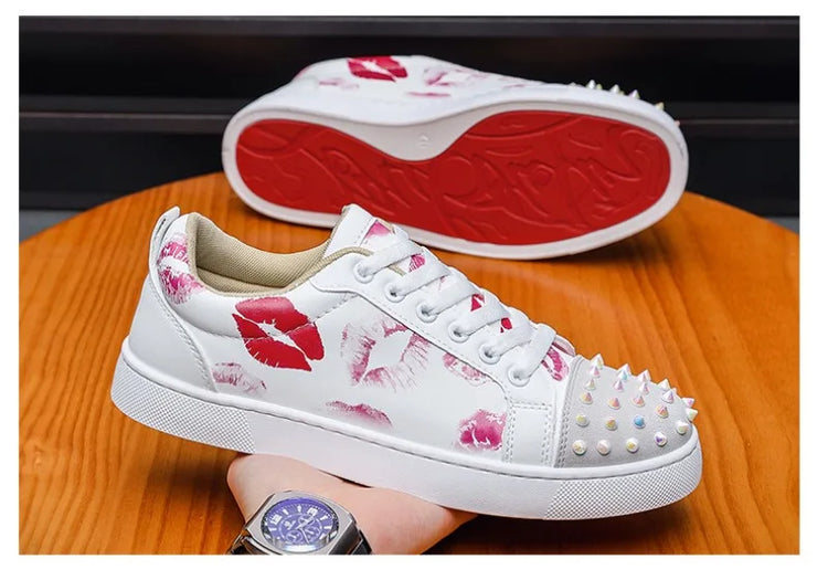Fashion Trend Couples Casual Sneakers Red Sole Rivet Board Shoes for Men High Quality Man's Leather Sneakers for Men Women Shoes
