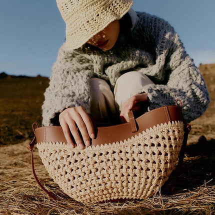 2025 Y2k Retro Literary Fashion Versatile Casual Tote Bag Shoulder Bag Large Capacity Grass Woven Bag Women's Bag