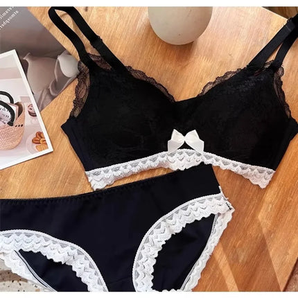 French Lace Bra Wireless Push Up Bralette for Small Bust Adjustable Straps Anti Sagging Support Sexy Lace Up Lingerie Panty Set