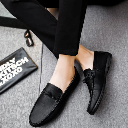 Scarpe da uomo 2025 Mocassini da uomo Comode scarpe da guida slip-on Moda uomo Scarpe casual Estate Versatile Zapatos Para Hombres