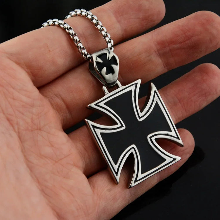 Vintage Christian Ice Crystal Jesus Head Pendant Necklace for Men and Women Cross Catholic Amulet Jewelry PlatiNum