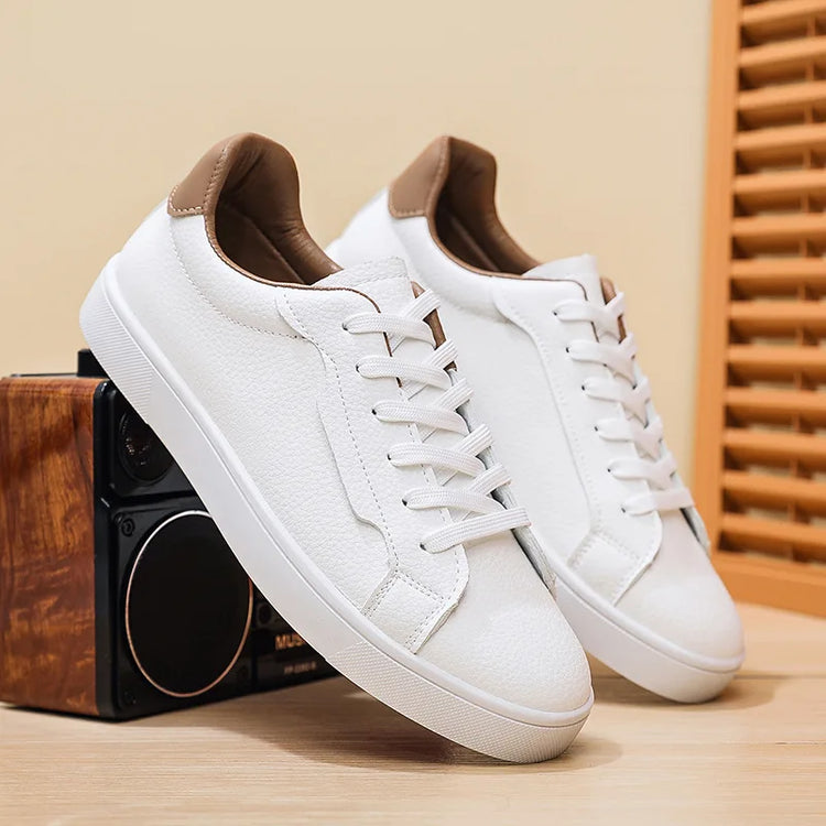 2026Mens Board Shoes Classic Lace Up Lightweight Breathable Casual Leather Sports Shoes Daily Comfortable Male Business Sneakers