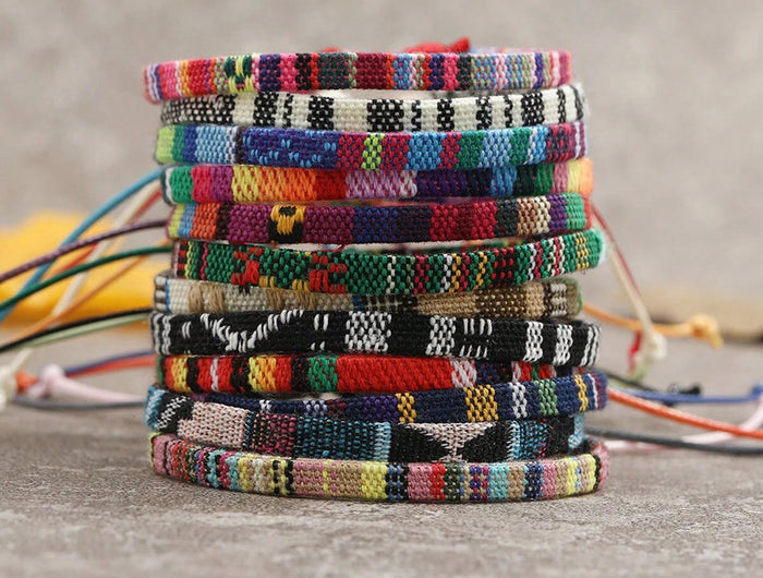Set di 12 braccialetti Boho Surfer Beach per uomo e donna, braccialetti estivi Boho intrecciati, gioielli fatti a mano per festival platinumshop