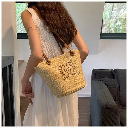 Borsa a tracolla retrò alla moda Borsa da donna Designer di marca di lusso Tote Borsa a tracolla in paglia da donna Borse da spiaggia eleganti da donna