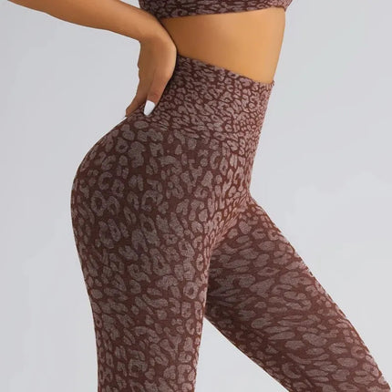 Women's Seamless Leopard Print Yoga Pants with Hip Lifting and High Waist Fitness Pants with High Elasticity PlatiNum