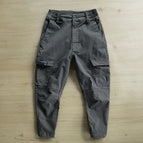 02 Dark Grey