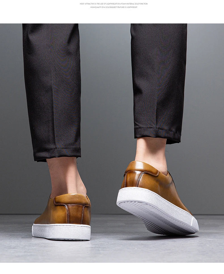 New Men Casual Sports Vulcanized Shoes Comfortable Fashionable Flat Heeled Leather Shoes Outdoor Driving Travel Brand Shoes Men