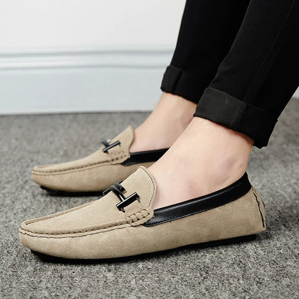 Estate nuovi mocassini in pelle scamosciata comodi appartamenti scarpe Casual da uomo traspirante Slip-On scarpe da guida in morbida pelle mocassini 2022