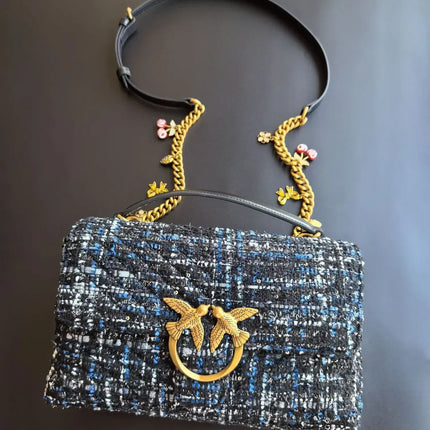 Nuova Borsa a Tracolla/Crossbody da Donna 2026 Ispirata a Pinko in Tweed con Cigno, in Vera Pelle
