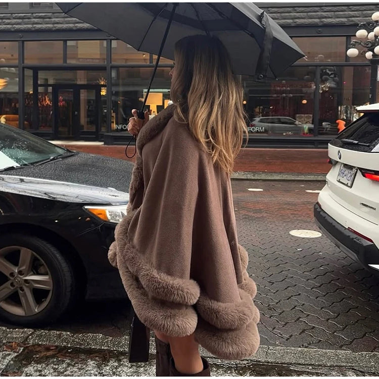 Luxury Women Faux Fur Trim Cape Coat Loose Batwing Poncho Shawl Fuzzy Fur Edge Warm Winter Outerwear Party Street Lady Coats