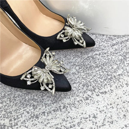Scarpe da donna in raso Primavera Autunno Decorazione farfalla con strass Tacchi alti eleganti 8CM 10CM 12CM Décolleté da banchetto a punta moda