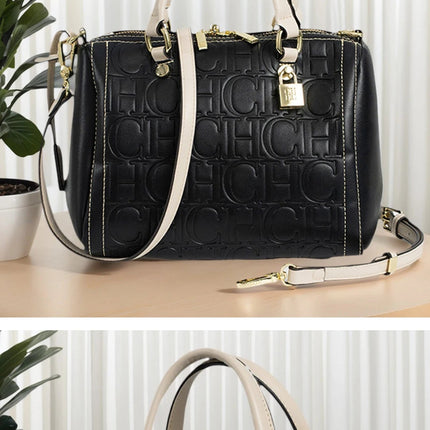 CH Autumn/Winter Christmas Fashion PU Material Lock Lock Design Women's Crossbody Bag 2025 Designer New Handbag Trendy Brand PlatiNum