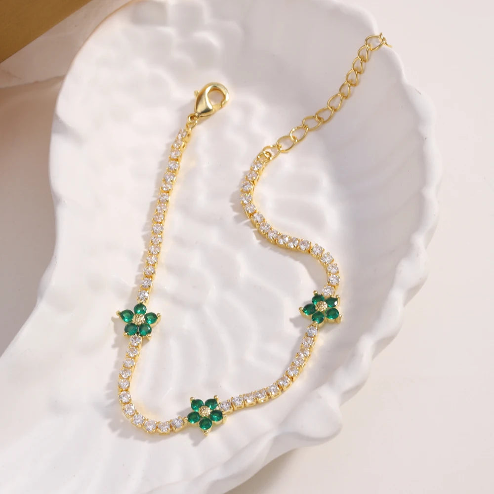 Moda estiva Blu Verde Rosso Fiore bianco Cubic Zirconia Fascino di cristallo CZ Collana a catena da tennis per donne Eleganti gioielli da festa