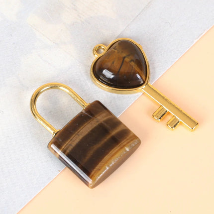1 Set Natural Crystal Couple Lock Necklace Pendant Set Heart Shaped Key Piece Pink Crystal Amethyst Tiger Eye Stone Lock PlatiNum