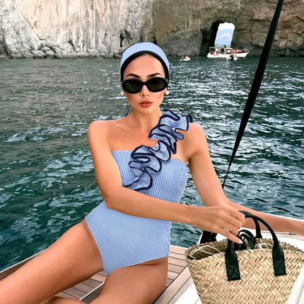 2025 Nuova donna sexy monospalla con volant a righe stampa costume intero e gonna monokini costume da bagno da spiaggia body femminile platinumshop