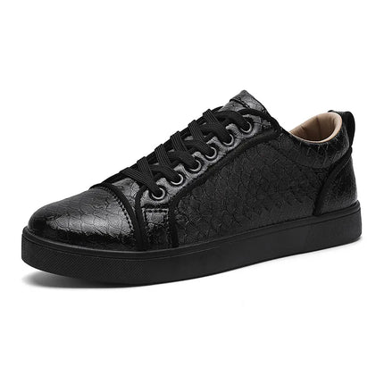 2026 Spring New Shoes for Men Leather Casual Shoes Fashion Pattern Flat Skateboard Shoes Street Cool Lace-up Sneaker