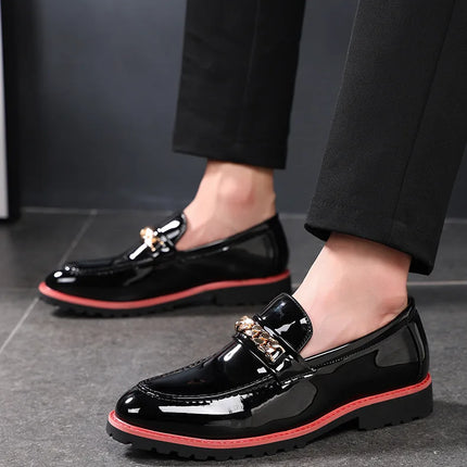 Scarpe da Uomo Trendy, Mocassini di Design con Catena Metallica, Scarpe Eleganti da Lavoro, Nuove Scarpe Casual in Pelle Slip-on, Scarpe da Cerimonia