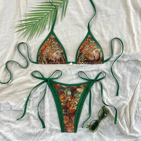 Costume da bagno bikini con stampa leopardata e bordo verde PlatiNum