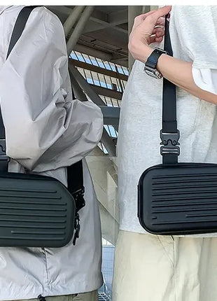 Borsa a tracolla rigida nera, leggera e portatile, per adulti, ideale per il trasporto quotidiano, lo shopping, le brevi camminate all'aperto e l'uso quotidiano.