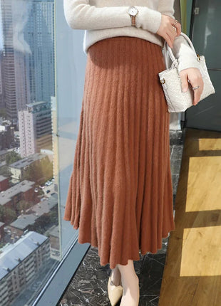 Autumn And Winter Fashion Mink Cashmere Mid Length High Waist Skirt For Women, Knitted Umbrella Skirt, Fashionable Pleated Skirt PlatiNum