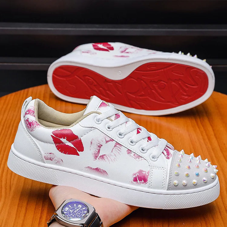 Fashion Trend Couples Casual Sneakers Red Sole Rivet Board Shoes for Men High Quality Man's Leather Sneakers for Men Women Shoes