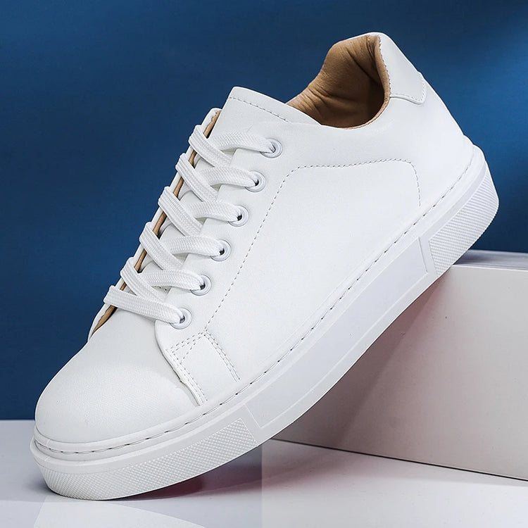 Hot Men's Casual Shoes Leather Sneakers Fashion White Black Male Vulcanized Shoes Non-slip Soft Men Shoes Lightweight Flat Shoe