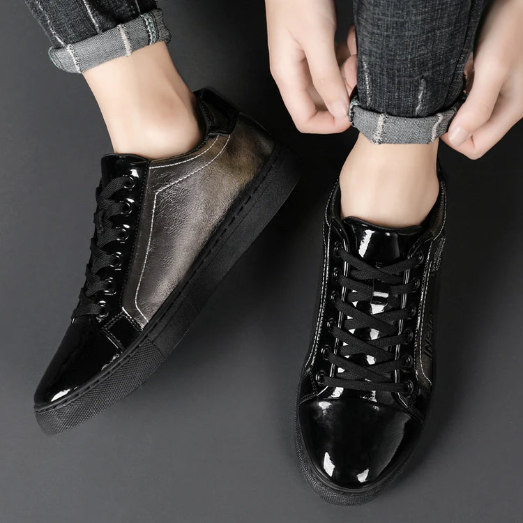 Men Casual Shoes Patent Leather Flats Skate Men Cool Driving Shoes Male Walking Shoes Sneakers Dress Trend the Latest Leisure
