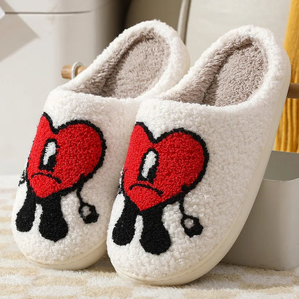 Comwarm pantofole invernali in pelliccia Fulffy per le donne pantofole piatte in pile di peluche con cuore d'amore dolce scarpe in cotone per interni casa coppia diapositive