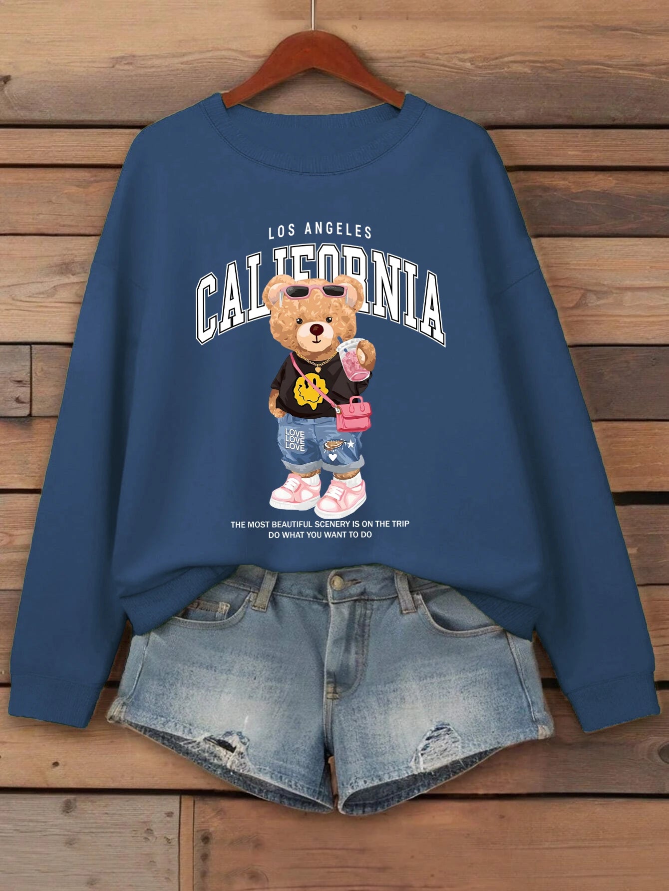 Little Bear Drinking Milk Tea Printed Women Pullover O-Neck Loose Streetwear Casual Autumn Clothes Fleece All-Match Sweatshirt