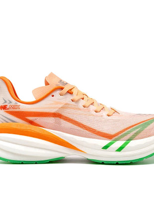 ONEMIX YUE SHUANG Scarpe da corsa estive da uomo Design leggero Asciugatura rapida Maratona Supporto per l'assorbimento degli urti Sneakers da uomo PlatiNum
