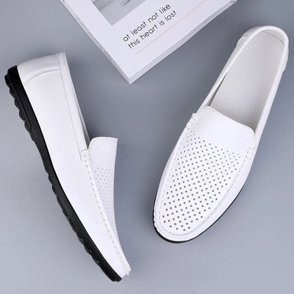Mocassini da Uomo in Pelle Traforata Estivi Traspiranti Slip-On Taglie Grandi 38-47 Neri Bianchi Scarpe da Guida