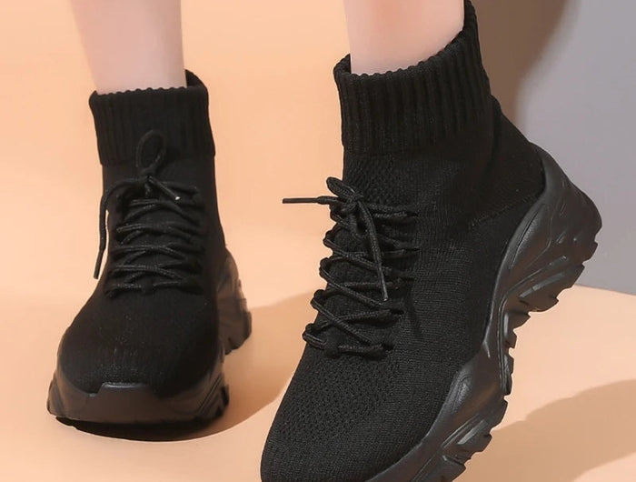 Women Casual Mesh Shoes Fashion Knitted Socks Shoes Chunky Shoes Slip-on Casual Sneakers Men Light Breathable Walking Footwear PlatiNum