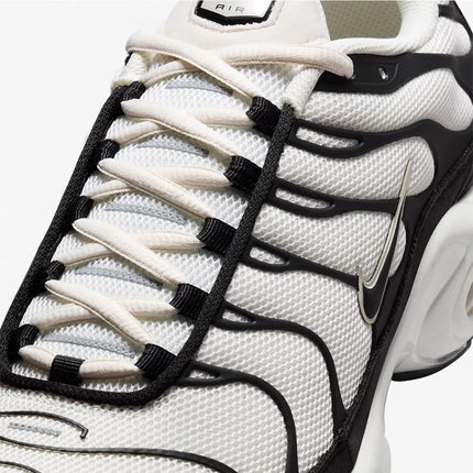 Scarpe da corsa basse da uomo Nike Air Max plus, comode, resistenti, con assorbimento degli urti, stile versatile DM0032-019