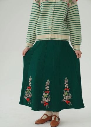 62-96cm Waist Fall Winter Long Skirts Women Elegant Handmade Embriodery Crochet Red Fruit Cashmere Wool Knitted Emerald Skirts PlatiNum