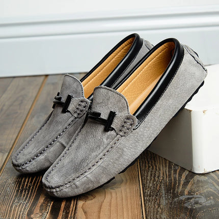 Estate nuovi mocassini in pelle scamosciata comodi appartamenti scarpe Casual da uomo traspirante Slip-On scarpe da guida in morbida pelle mocassini 2022