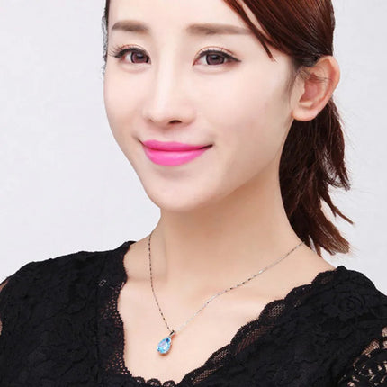 S925 Sterling Silver Necklace Angel Tears Crystal Red Pendant Necklace for Woman Charm Jewelry Gift PlatiNum