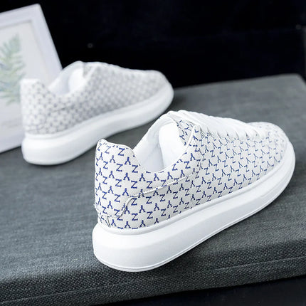 Couple white Shoes men 2024 new men's shoes trendy sports shoes  board shoes letters casual leather shoes white soft-soled shoes
