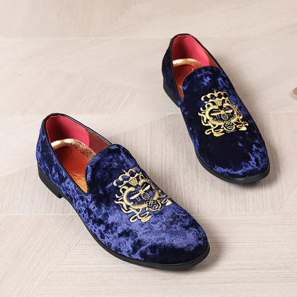 Scarpe in pelle scamosciata di lusso Scarpe da uomo di grandi dimensioni Scarpe da sposa firmate Mocassini ricamati Scarpe da festa piatte da uomo Oxford di alta qualità