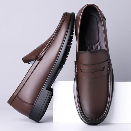 Mocassini in Pelle da Uomo Estate 2026, Scarpe Casual Slip-on Traspiranti, Comode per Camminare e per l'Ufficio